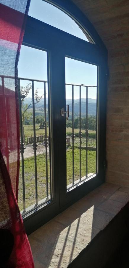Bed and Breakfast Fattoria Branciana à Rossena Extérieur photo