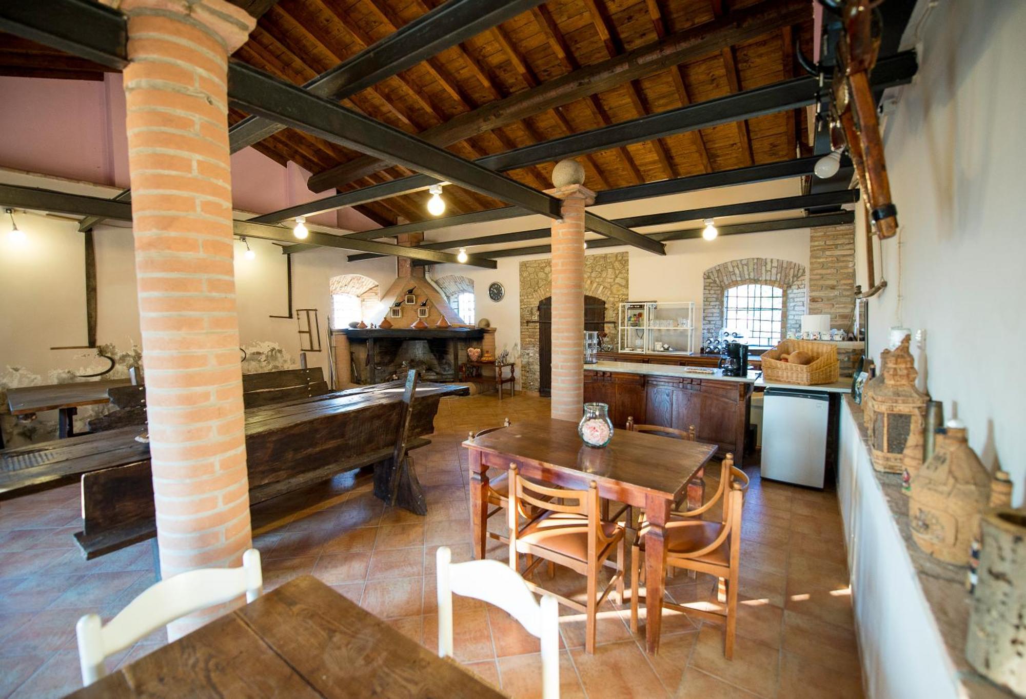 Bed and Breakfast Fattoria Branciana à Rossena Extérieur photo